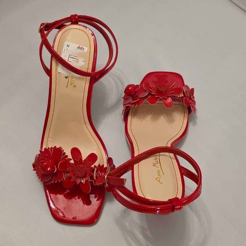 BRAND NEW ANNE MICHELLE FLORAL DESIGN SLINGBACK KITTEN HEEL SANDAL - Picture 4 of 16